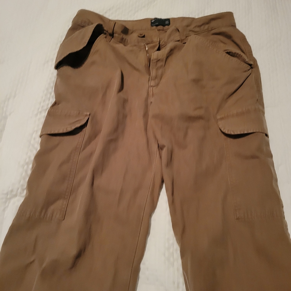 Khakis